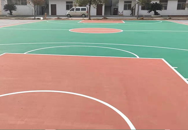 重庆学校丙烯酸球场和硅PU球场的区别【德朝体育】