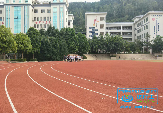 学校塑胶跑道