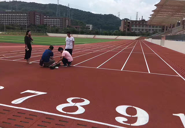 环保全塑型塑胶跑道材料厂家为健康护航!