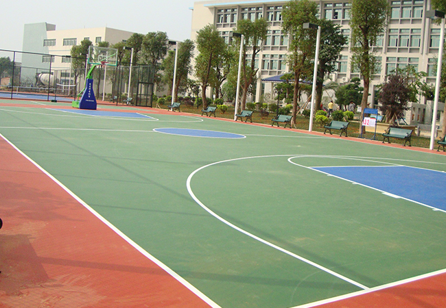 为什么球场建设，选用硅PU球场材料？【德朝体育】