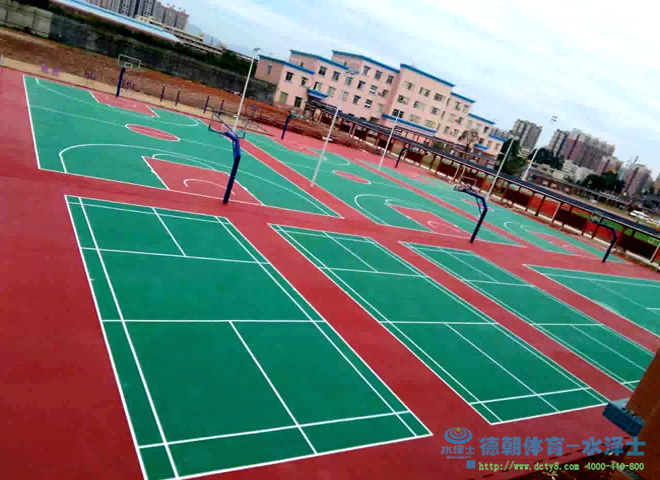 清远东方实验学校丙烯酸篮球场-德朝案例​（丙烯酸篮球场+羽毛球场）