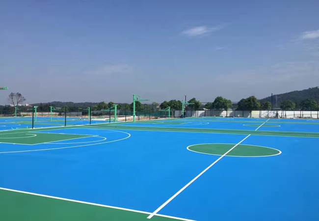 如果你想长高20公分WPPU篮球场 帮你实现愿!