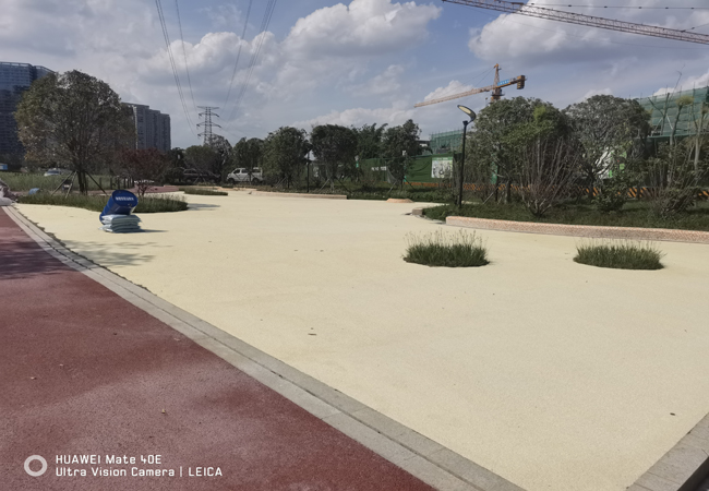 彩色EPDM塑胶跑道