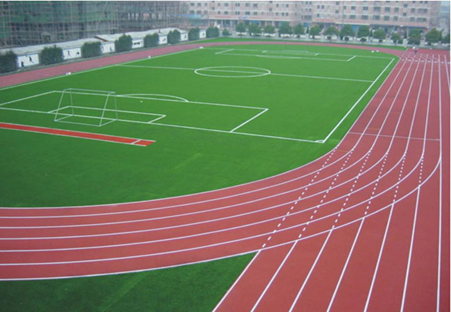 学校塑胶跑道施工之后有保修期吗?