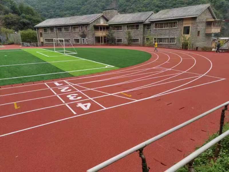山西透气型塑胶跑道施工对环境条件有哪些要求？【德朝体育】