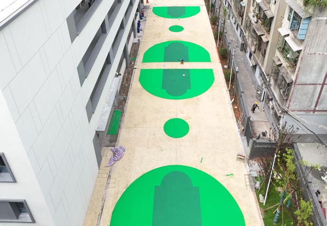 四川省宜宾长宁第一实验小学2600平方双层EPDM场地顺利完工! 四川省宜宾长宁第一实验小学2600平方双层EPDM场地顺利完工!