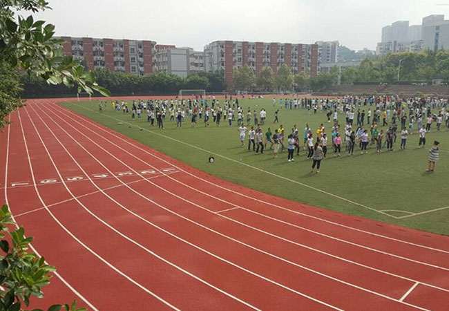 塑胶跑道翻新需要做到以下几个步骤!