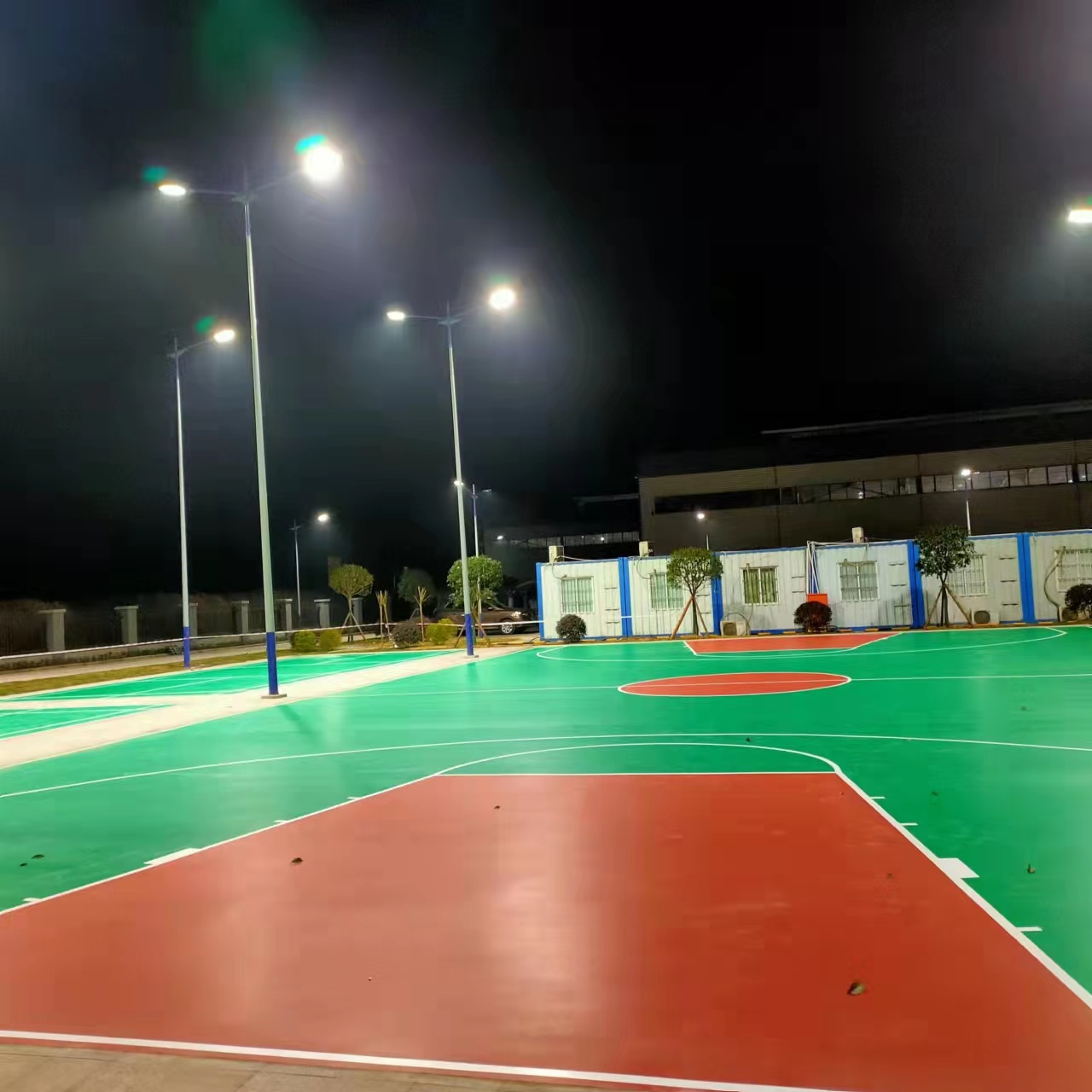 宁夏硅pu篮球场做好多久可以使用？【德朝体育】