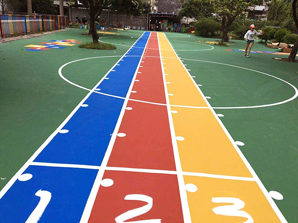 幼儿园塑胶跑道适合做什么材料?