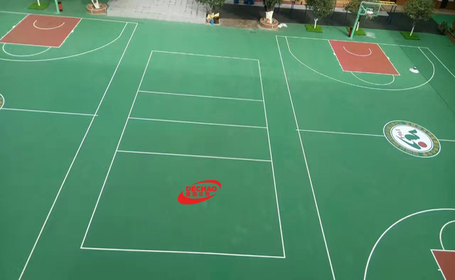 广西玉林一中心小学1580平方丙烯酸球场完工！