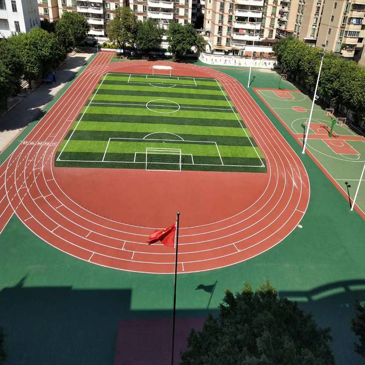 宁夏新国标塑胶跑道每一条跑道之间的宽度是多少米?【德朝体育】