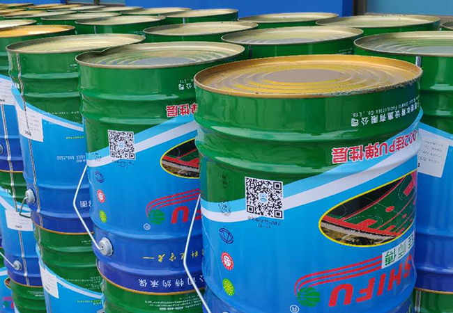 影响硅pu球场材料施工的平整不在执行，而在地面基础！